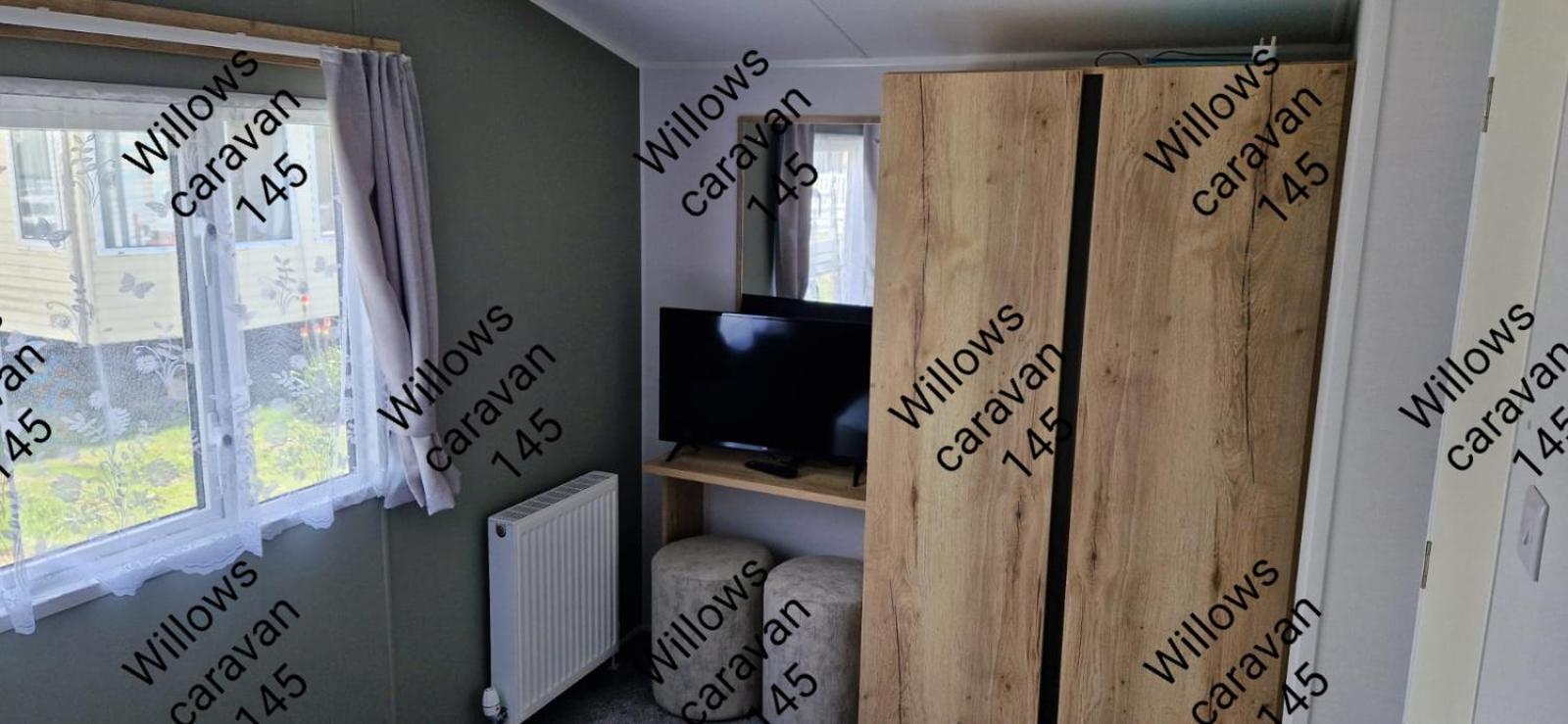 Willows Caravan 145 Llanddwywe Bagian luar foto